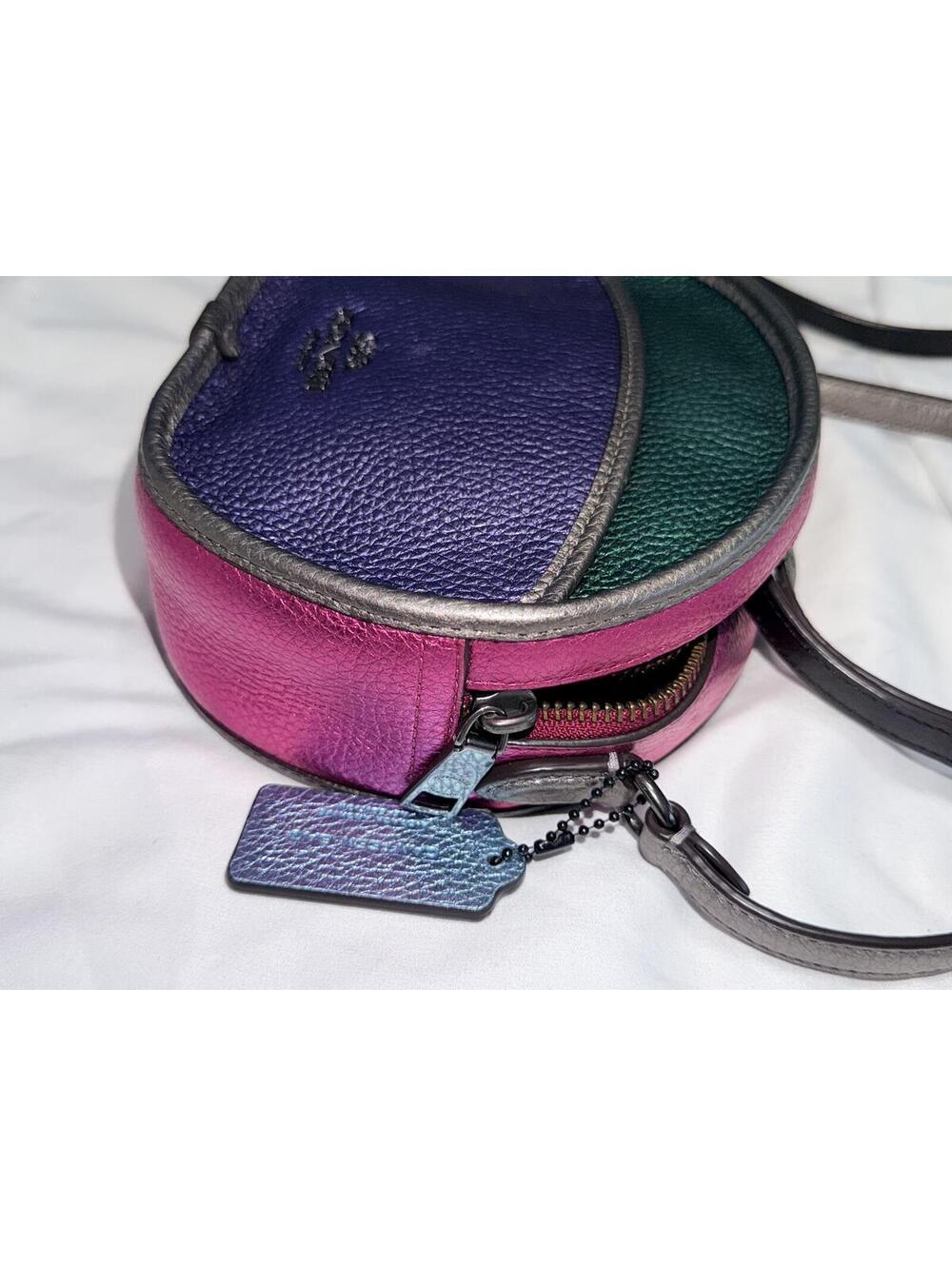 Coach Canteen Bag in Metallic Colorblock Leather - Picture 8 of 8